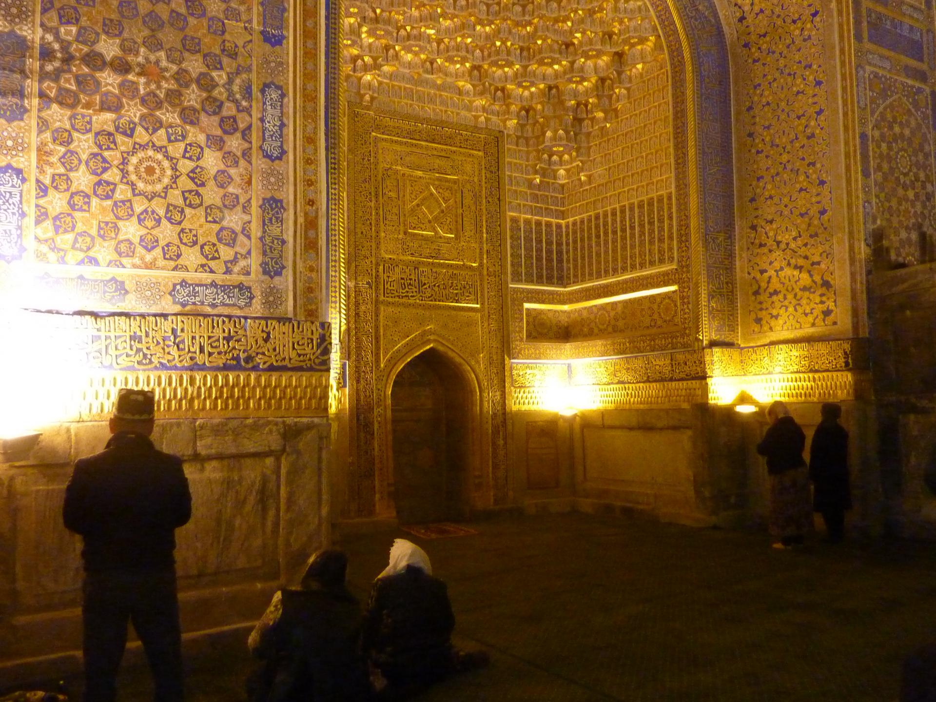 Mosquée de la Madrassa Tilya Kori à Samarkand